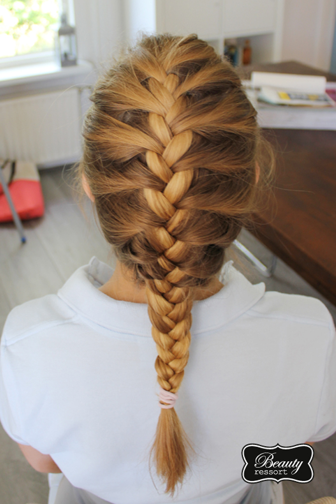 Frisurenklassiker | Französischer Zopf