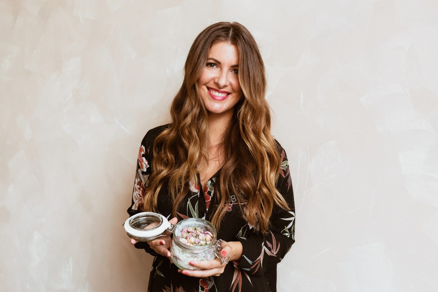 Ein Tag mit sisterMag & Botanicals – DIY Rosen-Hafer-Badesalz