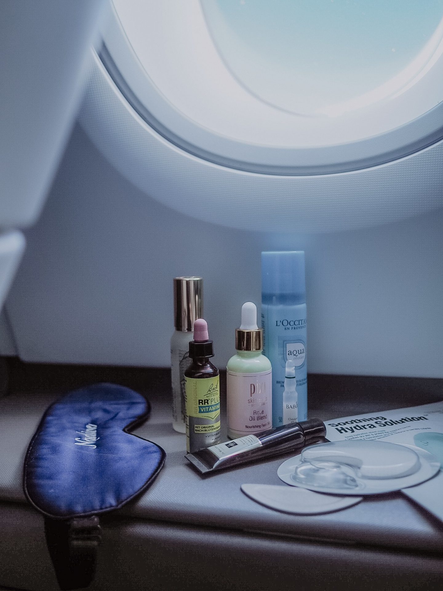 Meine In-Flight Essentials: auf diese Produkte setze ich über den Wolken